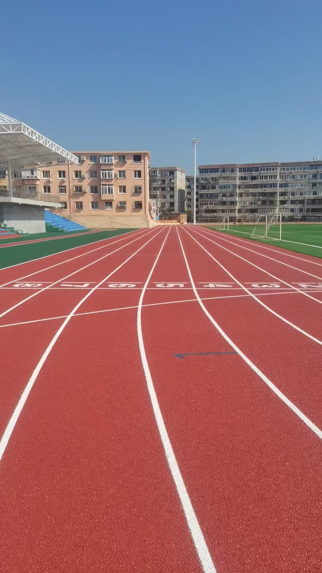 十堰市仿真草坪渗水跑道 - 排名